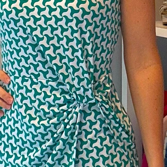 Laundry Geometric Print Side Twist Dress - Picture 2 of 4